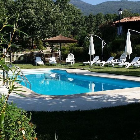 Apartamentos El Roble Valverde de la Vera 外观 照片