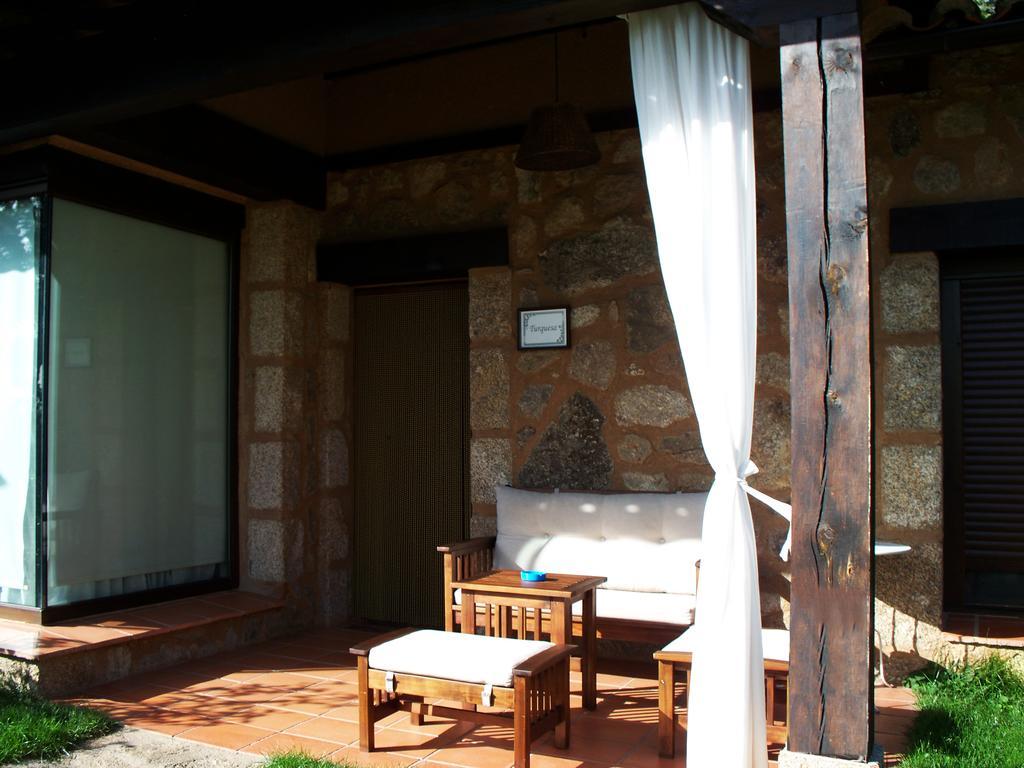 Apartamentos El Roble Valverde de la Vera 外观 照片